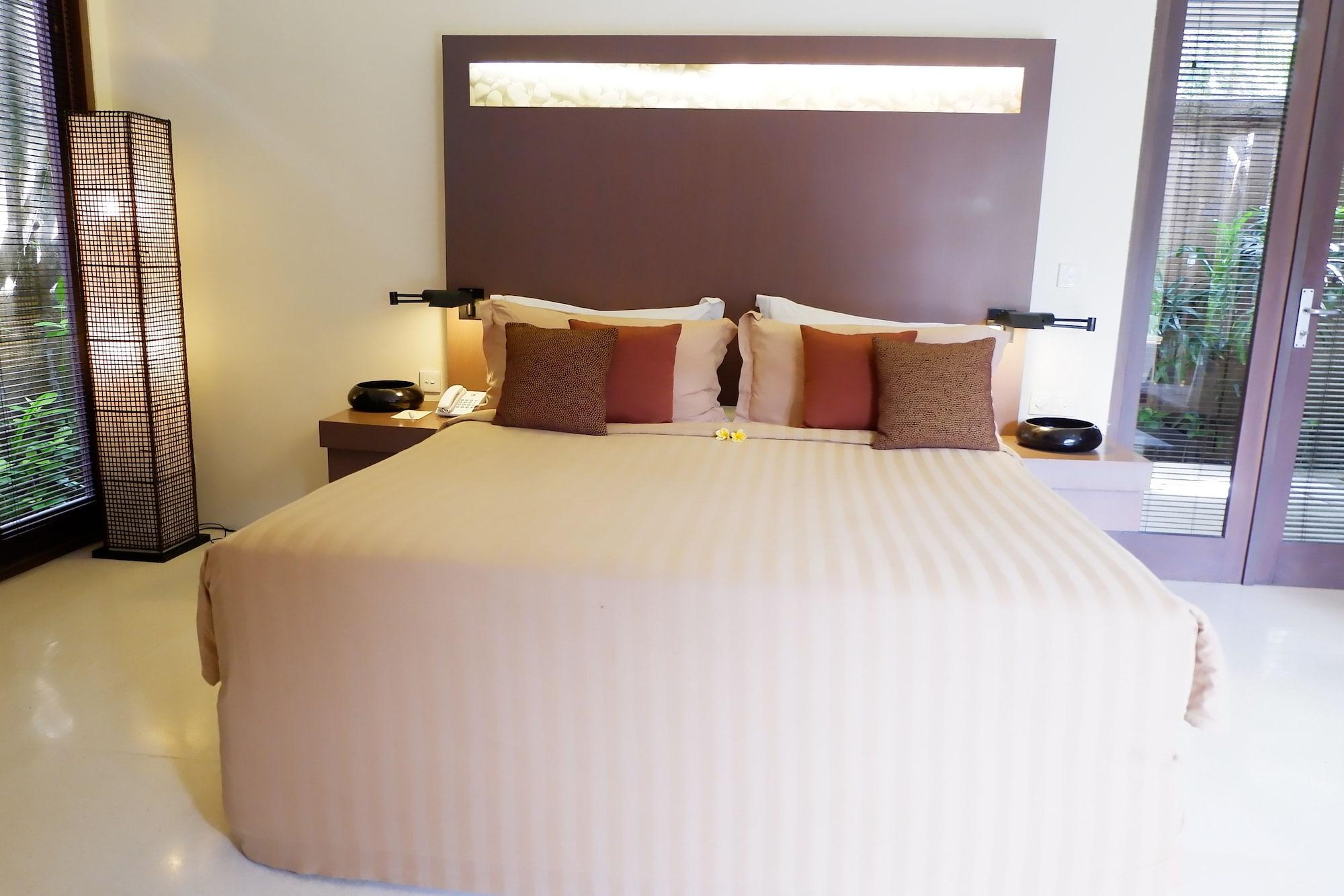 Ahimsa Beach Jimbaran  Exterior photo