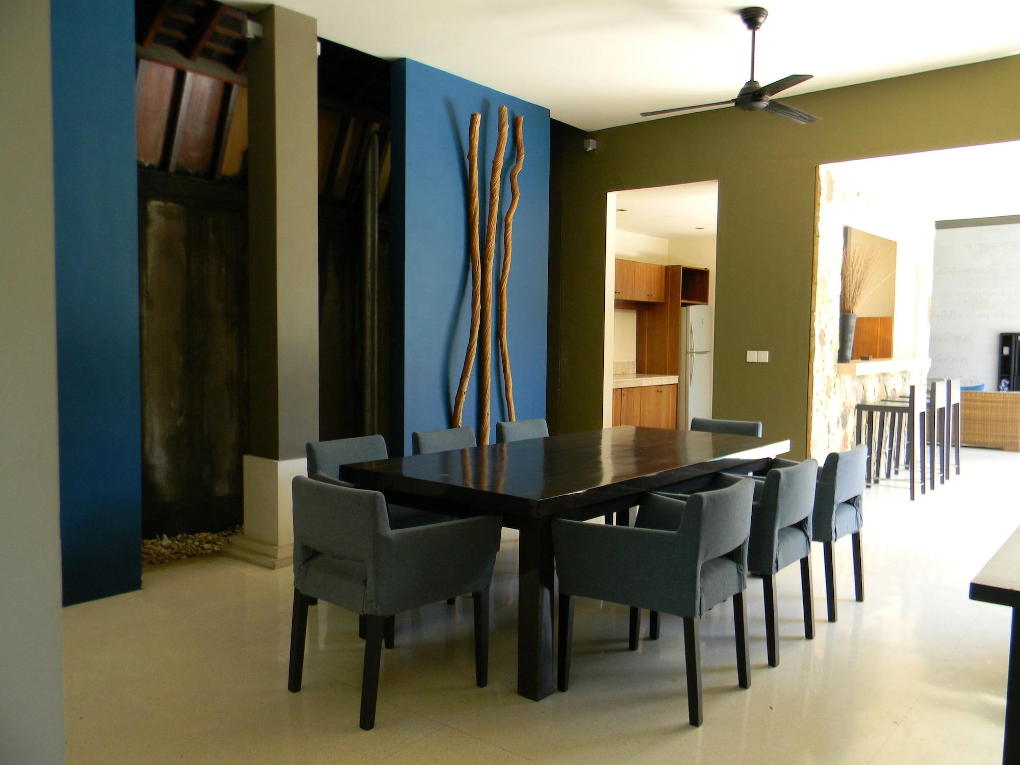 Ahimsa Beach Jimbaran  Exterior photo