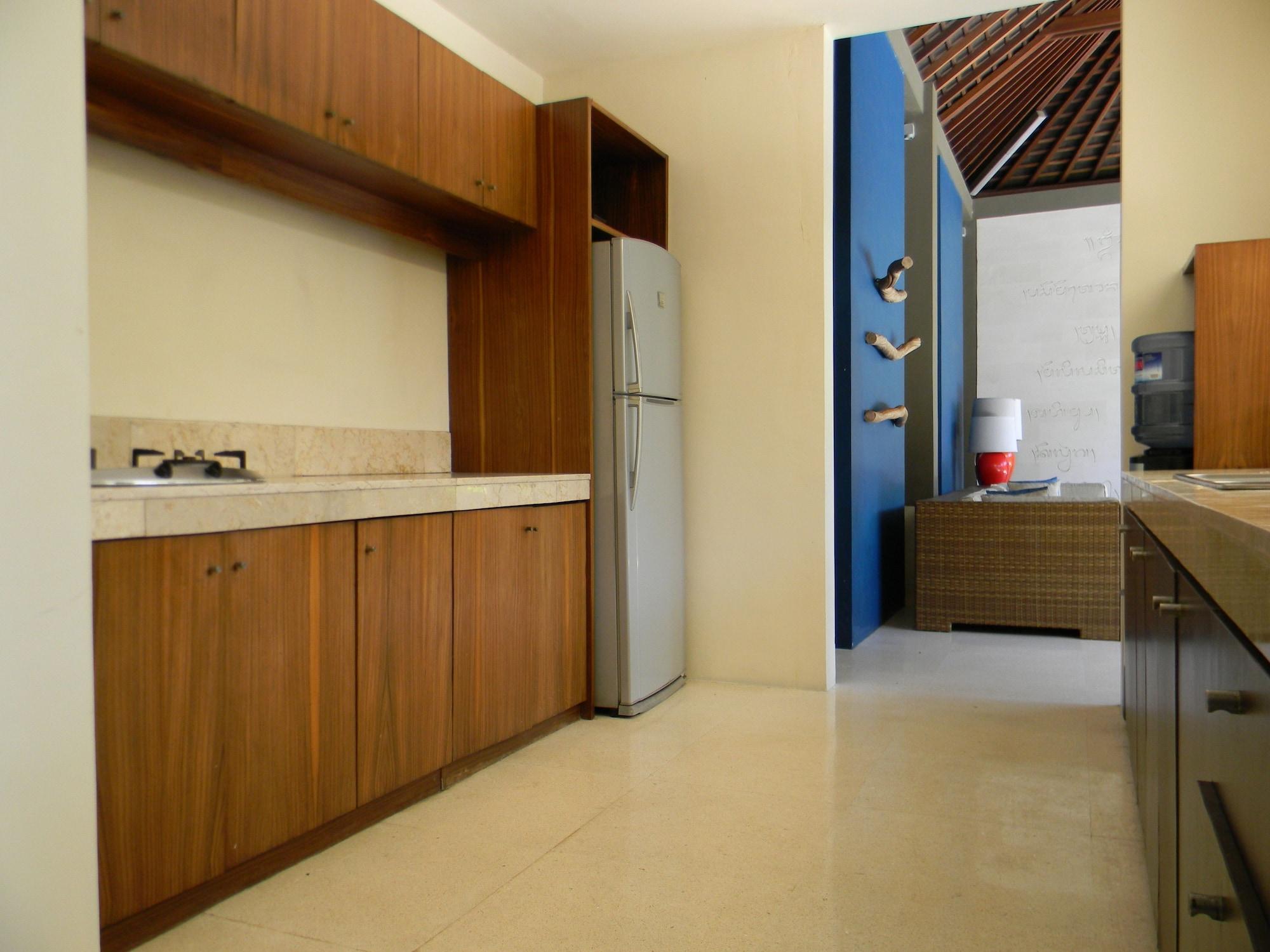 Ahimsa Beach Jimbaran  Exterior photo