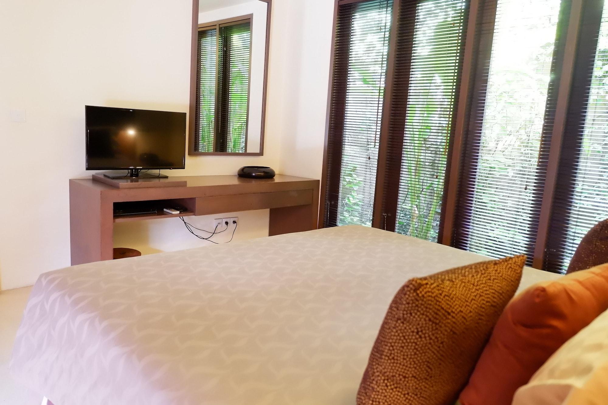 Ahimsa Beach Jimbaran  Exterior photo