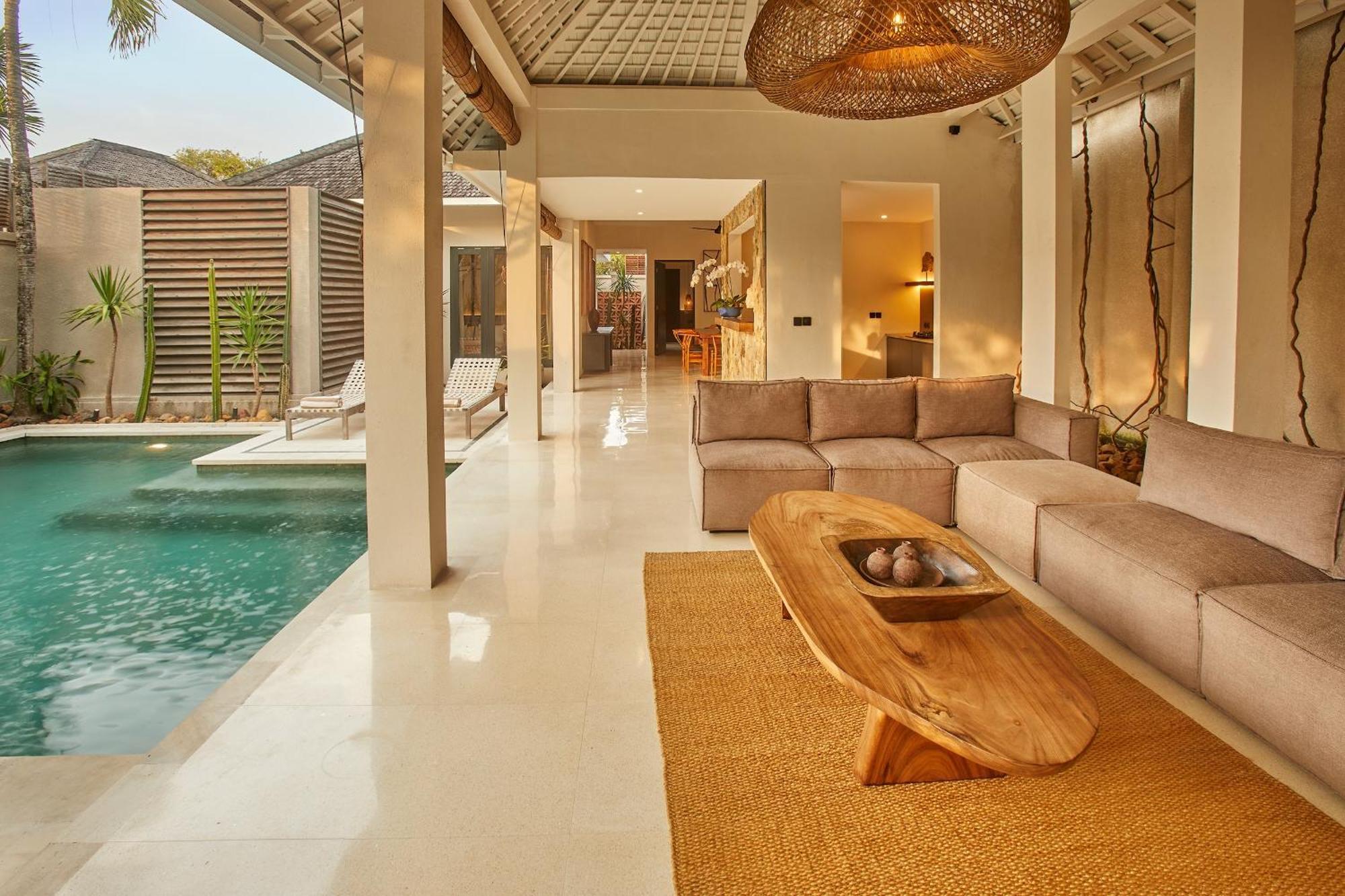 Ahimsa Beach Jimbaran  Exterior photo