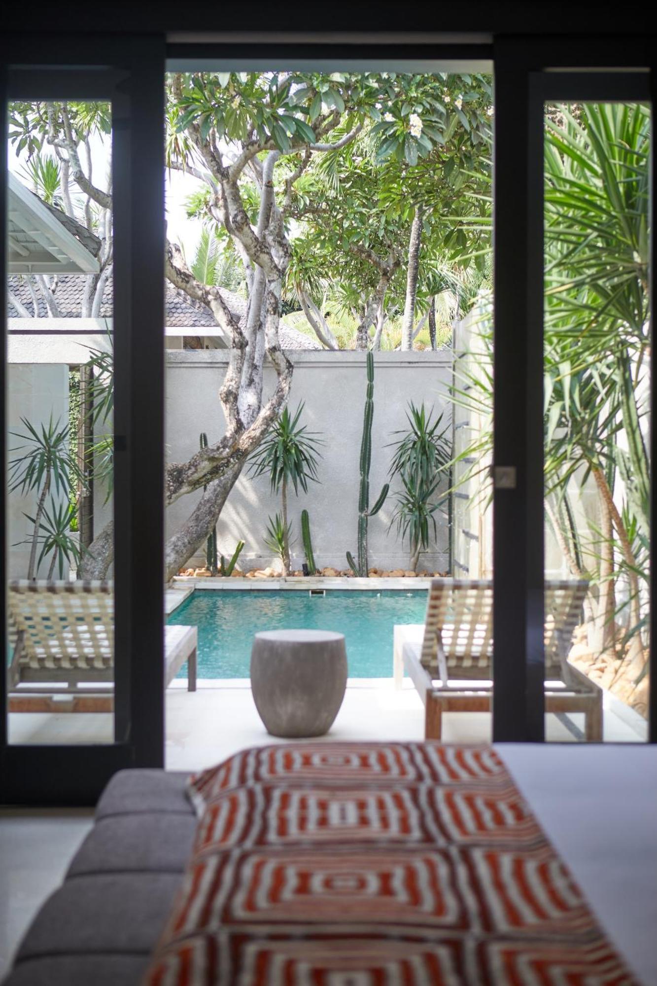 Ahimsa Beach Jimbaran  Exterior photo