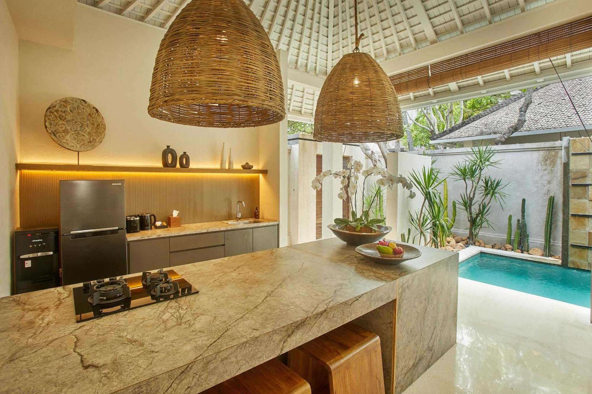 Ahimsa Beach Jimbaran  Exterior photo